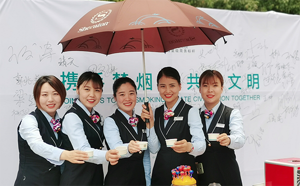 �������҂�?c��)��Є?d��ng)